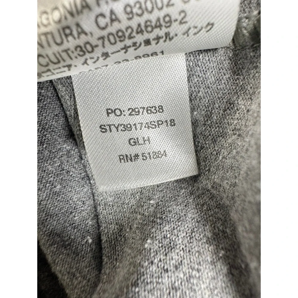 Patagonia Mens P-6 Logo Responsibili-Tee Gray T-Shirt Small Big Logo